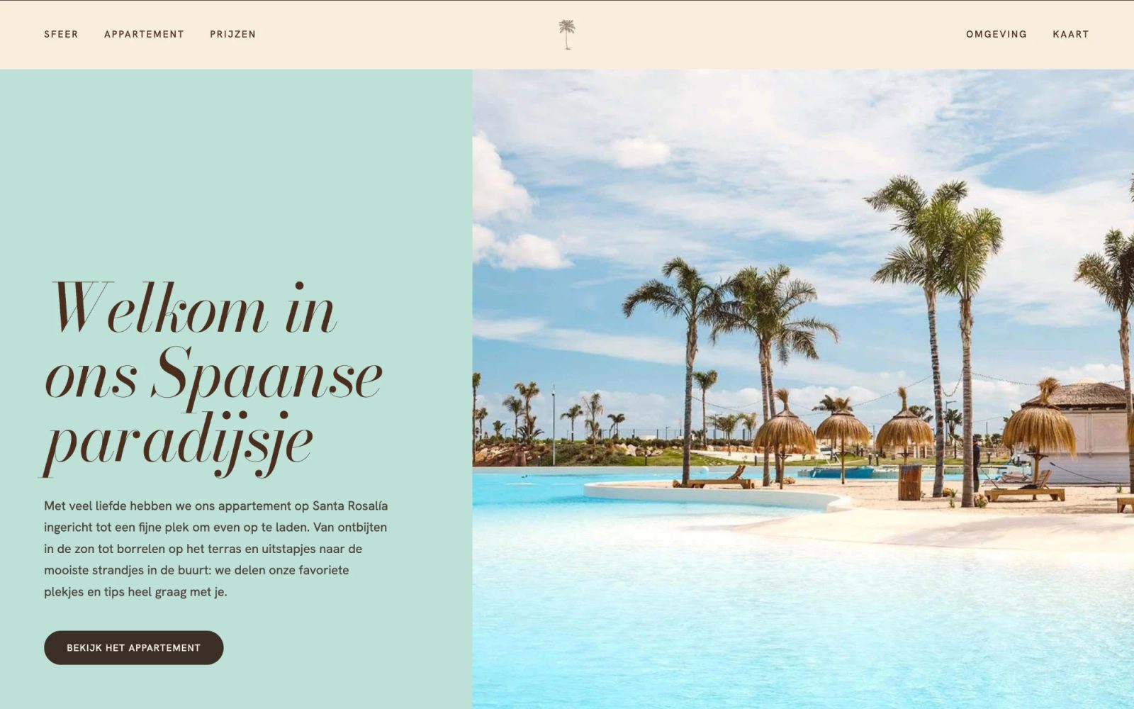 Homepage met de hero-tekst 'Welkom in ons Spaanse paradijsje' en uitzicht op het zwembad